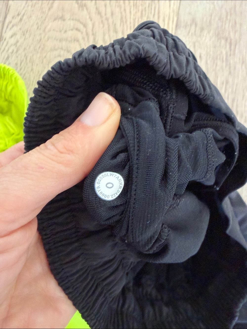 lululemon athletica Women’s Athletic Shorts — Black & Neon Yellow - Picture 5 of 5